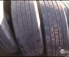 4 gomme usate 315 80 22.5 Pirelli
