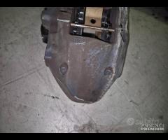 Pinze Freno Anteriori Brembo Per Range Sport 2017