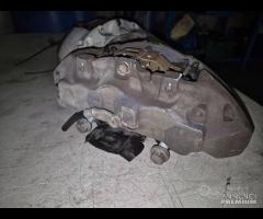 Pinze Freno Anteriori Brembo Per Range Sport 2017 - 7