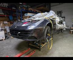 Ferrari FF F151 6.3 V12 2016 Demolita per ricambi