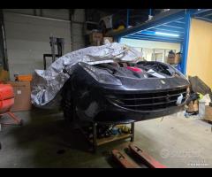 Ferrari FF F151 6.3 V12 2016 Demolita per ricambi