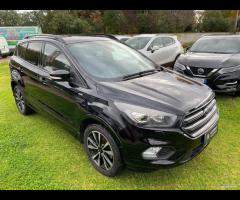 FORD - Kuga - 1.5 TDCI 120 CV 2WD ST-Line - NEOPAT