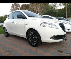 LANCIA - Ypsilon - 1.2 69 CV 5p. Gold - NEOPATENTA
