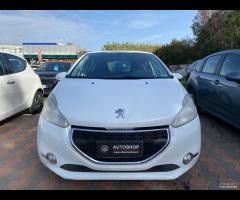 PEUGEOT - 208 - 1.2 VTi 82 CV 5p. Allure - NEOPATE