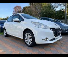 PEUGEOT - 208 - 1.2 VTi 82 CV 5p. Allure - NEOPATE