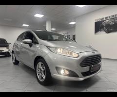 Ford Fiesta 1.5 TDCi 75CV 5 porte Titanium