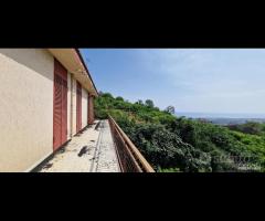 Terreno con fabbricati a Giarre