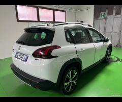 Peugeot 2008 PureTech Turbo 110 EAT6 S&S Allure - 6