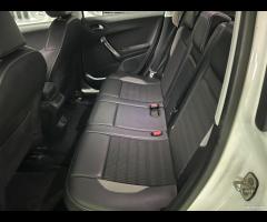 Peugeot 2008 PureTech Turbo 110 EAT6 S&S Allure - 11