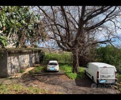 Soluzione singola con terreno a Macchia di Giarre