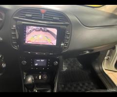 Lancia Delta 1.4 T-Jet 120 CV GPL platino 2014 - 14