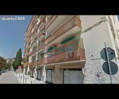 Trilocale con terrazzo in centro a Chiaravalle