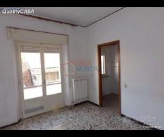 Trilocale con terrazzo in centro a Chiaravalle