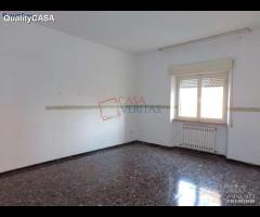 Trilocale con terrazzo in centro a Chiaravalle - 8