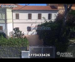 Abitazione a schiera su due livelli a falconara ma