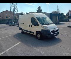 Peugeot Boxer 330 2.2 HDi/120CV PC-TN Furgone 2011