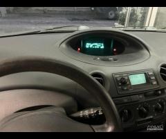 Toyota Yaris 1.0i 16V cat 5 porte - 9