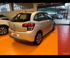 Citroen C3 1.2 VTi 82 Exclusive - 3