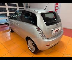Lancia Ypsilon 1.2 Argento