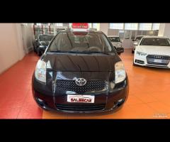 Toyota Yaris 1.3 5 porte