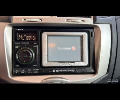 Toyota Yaris 1.3 5 porte - 8