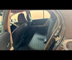 Toyota Yaris 1.3 5 porte - 11