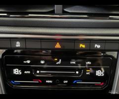 Volkswagen T-Roc 2.0 TDI SCR 150 CV DSG Life - 17