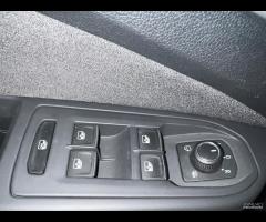 Volkswagen Golf 2.0 TDI 115 CV SCR Life - 21