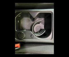 Volkswagen Golf 2.0 TDI 115 CV SCR Life - 23