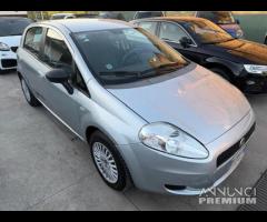 Fiat Grande Punto 1.3 MJT 75 CV 5 porte Dynamic