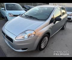 Fiat Grande Punto 1.3 MJT 75 CV 5 porte Dynamic