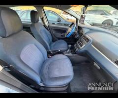 Fiat Grande Punto 1.3 MJT 75 CV 5 porte Dynamic - 6