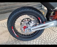 Fantic Motard 50 XM PERFORMANCE 2 Tempi Bianca - 10