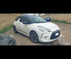 Citroen DS Cabrio 1.6 D del 2014 motore 9H06