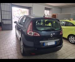 Renault Scénic X-Mod 1.5 dCi unico prop 201 - 11