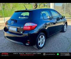 Toyota Auris 1.4 D-4D 5 porte