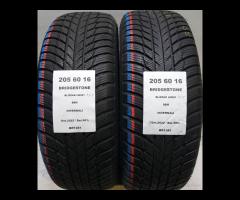 2 GOMME 205 60 16 BRIDGESTONE RFT BR1381