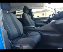 PEUGEOT - 3008 - BlueHDi 130 EAT8 S&S GT Line - FI - 16