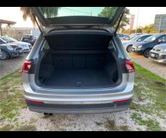 VOLKSWAGEN - Tiguan - 2.0 TDI DSG Executive BMT - - 9