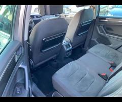 VOLKSWAGEN - Tiguan - 2.0 TDI DSG Executive BMT - - 17