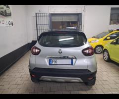 Renault Captur dCi 8V 90 CV EDC Sport Edition unic