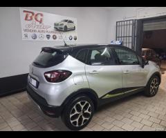 Renault Captur dCi 8V 90 CV EDC Sport Edition unic - 10