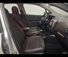 Renault Captur dCi 8V 90 CV EDC Sport Edition unic - 20