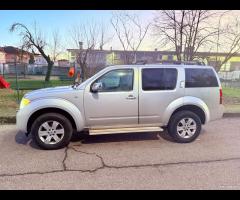 Nissan 2.5 - 4X4- 7 POSTI- PERFETTAAAA !!! OTTIME