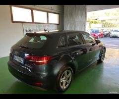 Audi A3 SPB 30 g-tron S tronic Business - 6