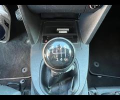 Volkswagen Touran 1.4 TSI Comfortline EcoFuel - 18