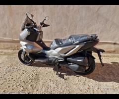 SYM ADX 300 ABS TCS E5+ Titanio - 2026 - Motor's