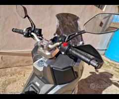 SYM ADX 300 ABS TCS E5+ Titanio - 2026 - Motor's - 8