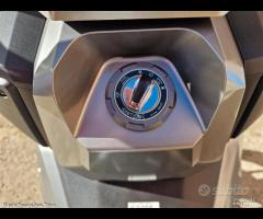 SYM ADX 300 ABS TCS E5+ Titanio - 2026 - Motor's - 19