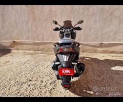 SYM ADX 300 ABS TCS E5+ Titanio - 2026 - Motor's - 21